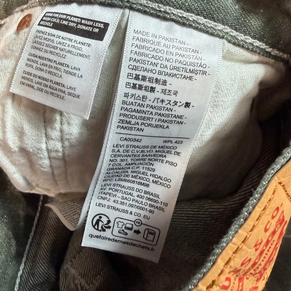Levis 501 Original Fit Men's Olive‎ Green Crinkle Wash Button Fly Jeans 35x29